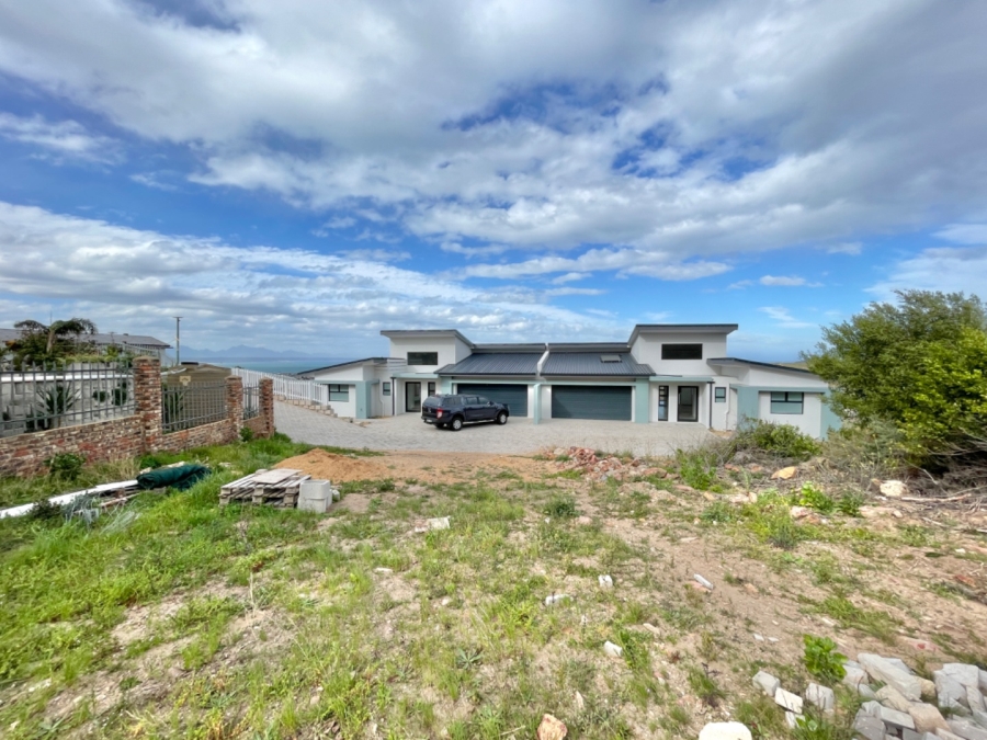  Bedroom Property for Sale in Island View Western Cape